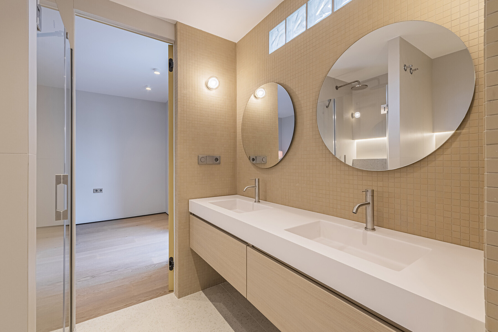  Luxurious Six-Bedroom Apartment in Exclusive Pedralbes Building - 物件實景
