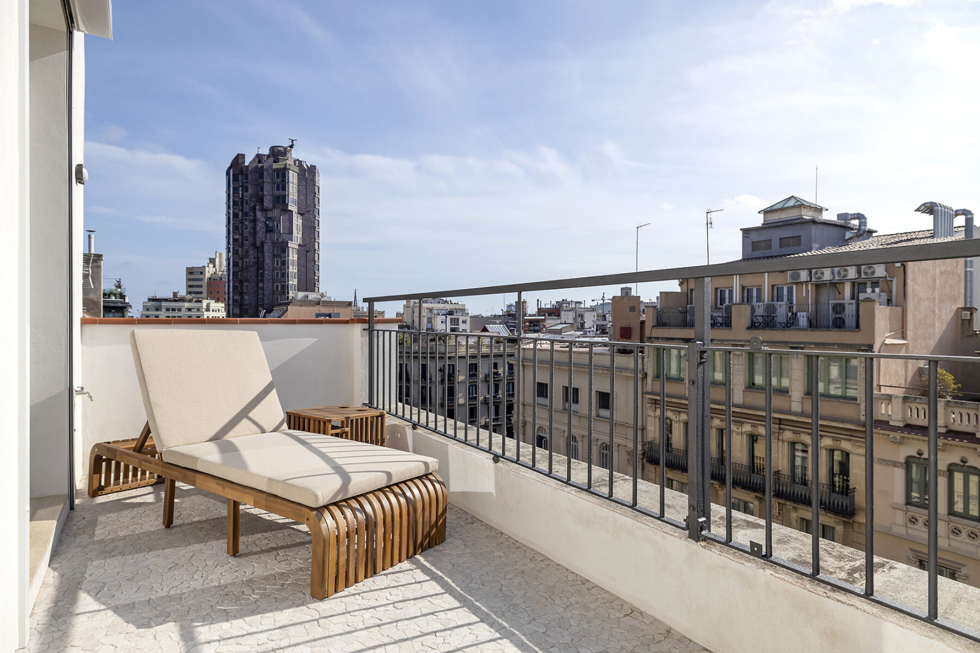  Impressive renovated duplex penthouse with terraces on both levels - 物件實景