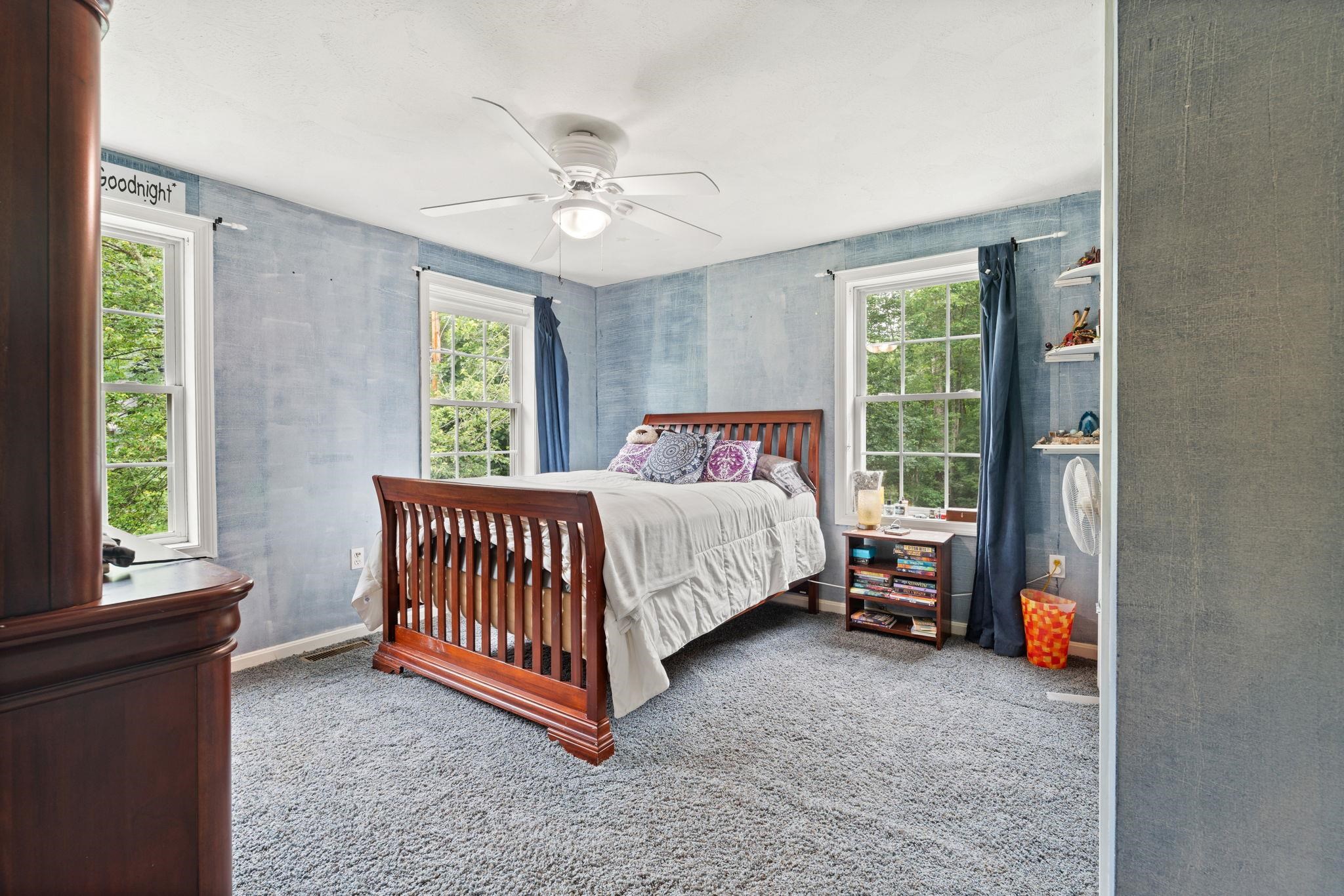 Londonderry, New Hampshire, 03053, United States, ,Residential,For Sale,1916395