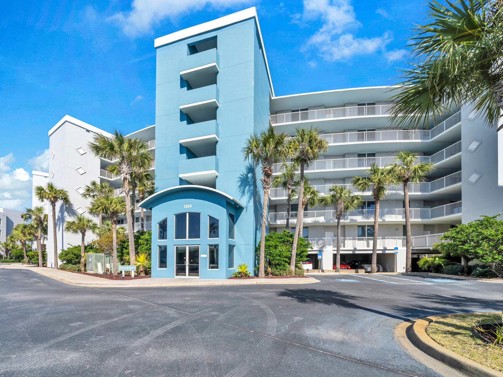 Fort Walton Beach, Florida, 32548, United States, 1 Bedroom Bedrooms, ,2 BathroomsBathrooms,Residential,For Sale,1747414