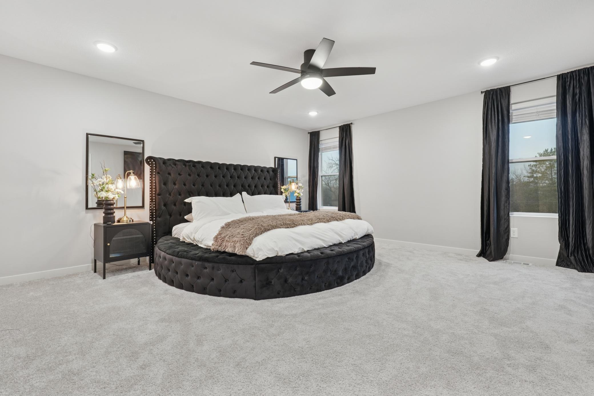 Cottage Grove, Minnesota, 55016, United States, 5 Bedrooms Bedrooms, ,1 BathroomBathrooms,Residential,For Sale,2000572