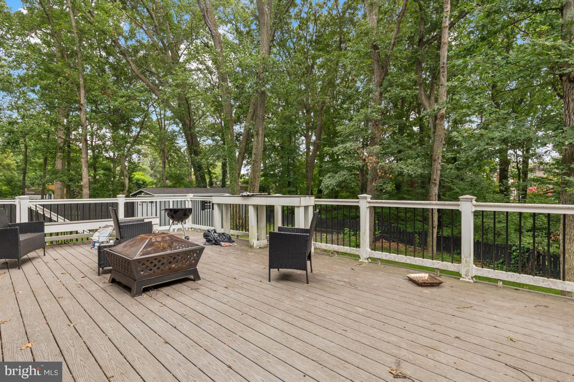 Alexandria, Virginia, 22312, United States, 7 Bedrooms Bedrooms, ,8 BathroomsBathrooms,Residential,For Sale,1904380