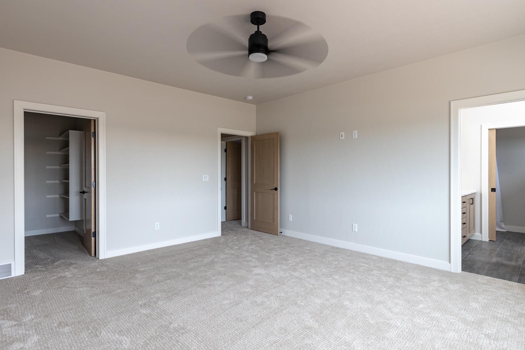 Kimberly, Wisconsin, 54136, United States, 4 Bedrooms Bedrooms, ,3 BathroomsBathrooms,Residential,For Sale,1979237