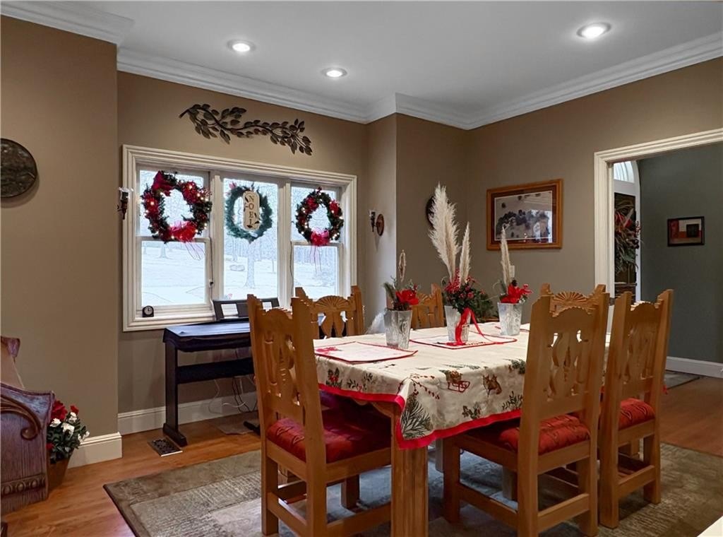 Harrison, Arkansas, 72601, United States, 3 Bedrooms Bedrooms, ,3 BathroomsBathrooms,Residential,For Sale,2005691