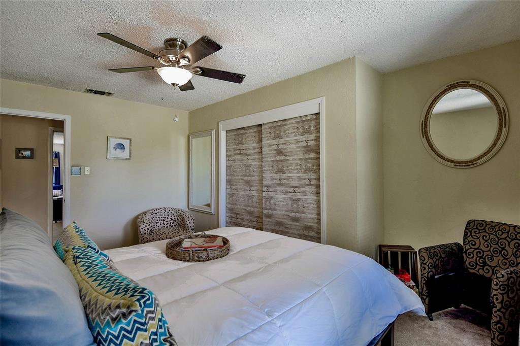 Granbury, Texas, 76049, United States, 3 Bedrooms Bedrooms, ,2 BathroomsBathrooms,Residential,For Sale,1984180