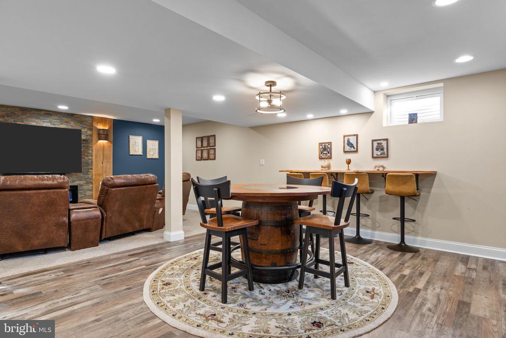 New Hope, Pennsylvania, 18938, United States, 4 Bedrooms Bedrooms, ,4 BathroomsBathrooms,Residential,For Sale,2003111