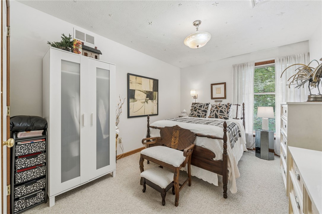 Level Green, Pennsylvania, 15085, United States, 4 Bedrooms Bedrooms, ,4 BathroomsBathrooms,Residential,For Sale,2049075