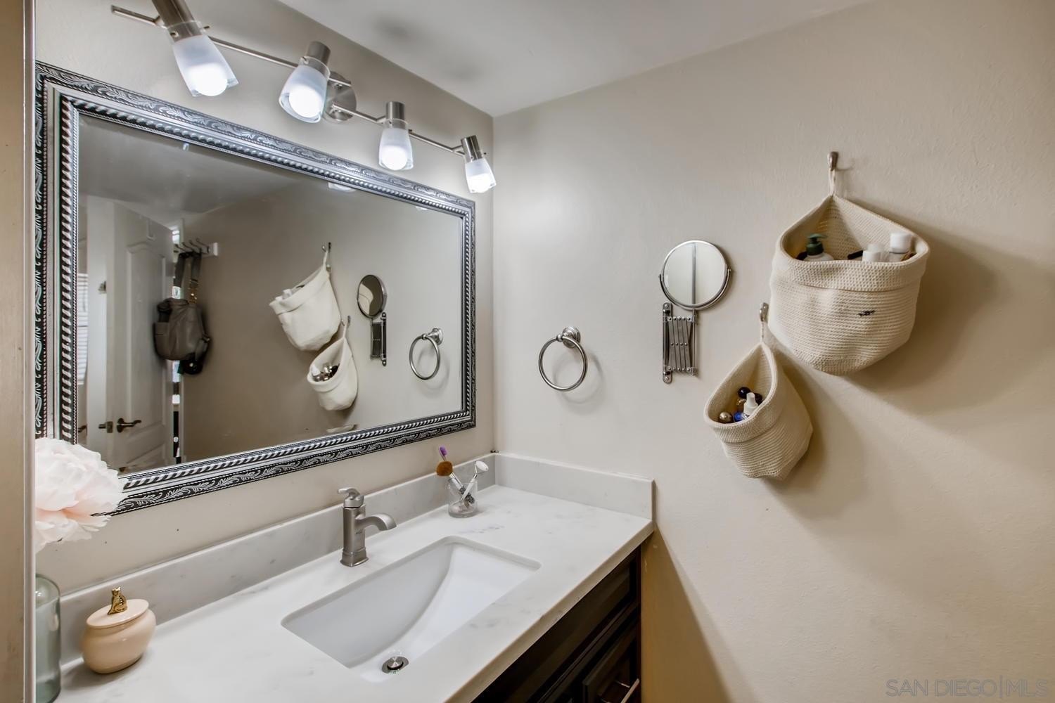 San Diego, California, 92104, United States, 2 Bedrooms Bedrooms, ,2 BathroomsBathrooms,Residential,For Sale,1794414
