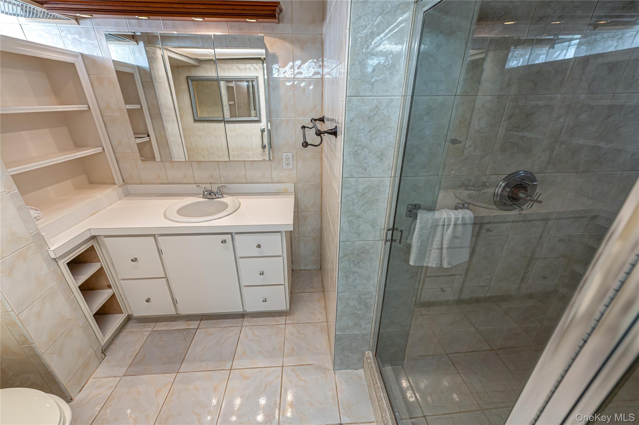  157-06 88th Street, Howard Beach, NY, 11414 - 物件實景