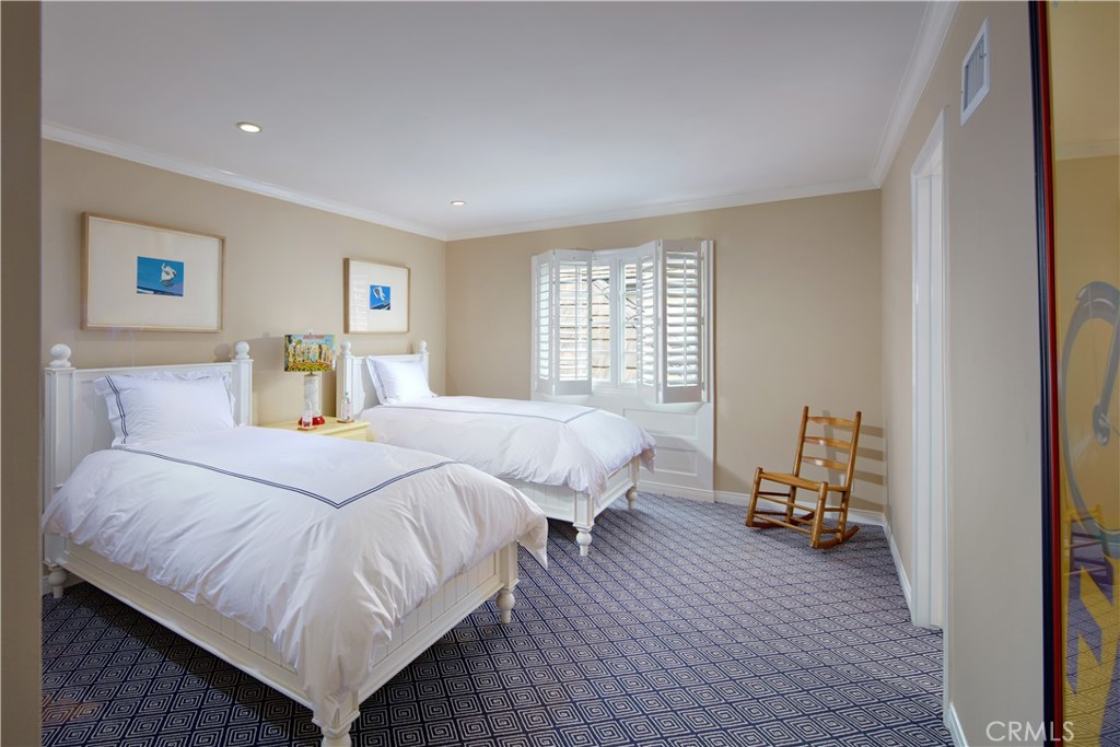 Newport Beach, California, 92660, United States, 5 Bedrooms Bedrooms, ,4 BathroomsBathrooms,Residential,For Sale,1770388