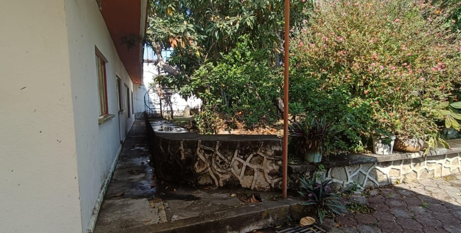 Cuautla, Morelos, 62746, Mexico, 7 Bedrooms Bedrooms, ,6 BathroomsBathrooms,Residential,For Sale,1712693