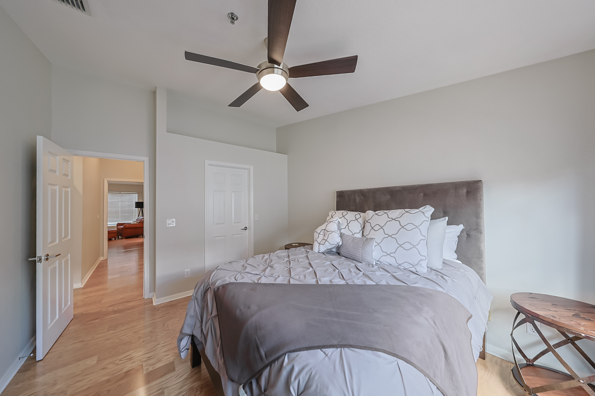 Tampa, Florida, 33629, United States, 3 Bedrooms Bedrooms, ,3 BathroomsBathrooms,Residential,For Sale,1980841