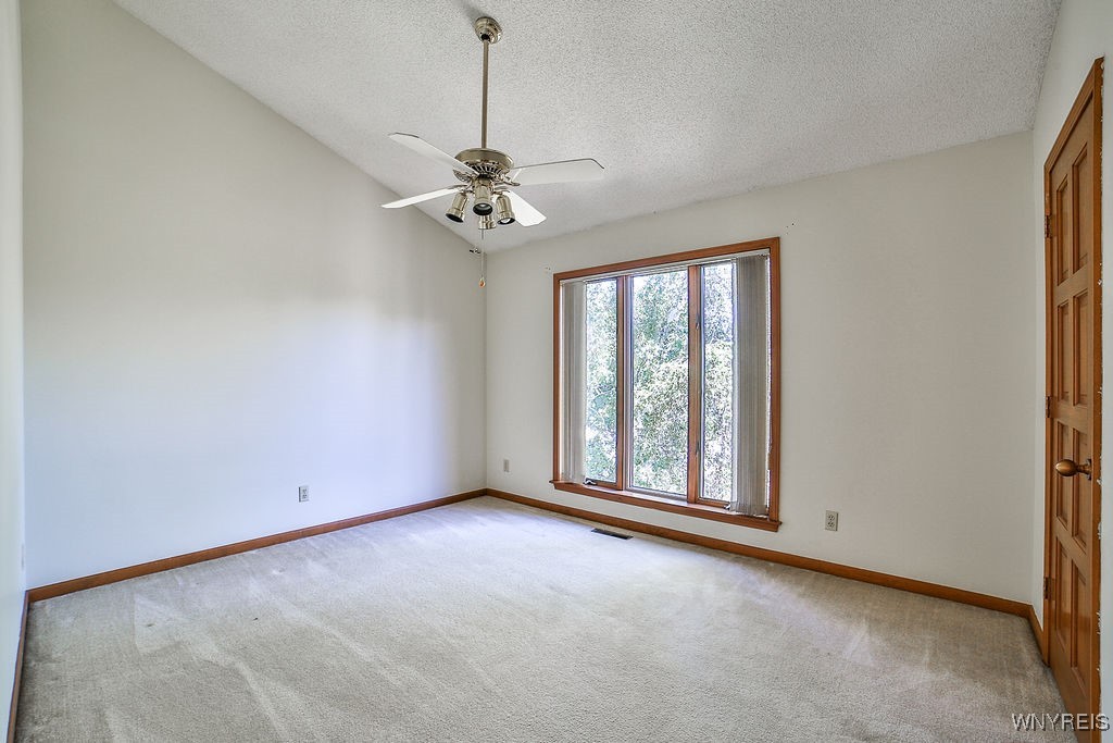 Grand Island, New York, 14072, United States, 4 Bedrooms Bedrooms, ,4 BathroomsBathrooms,Residential,For Sale,1899364
