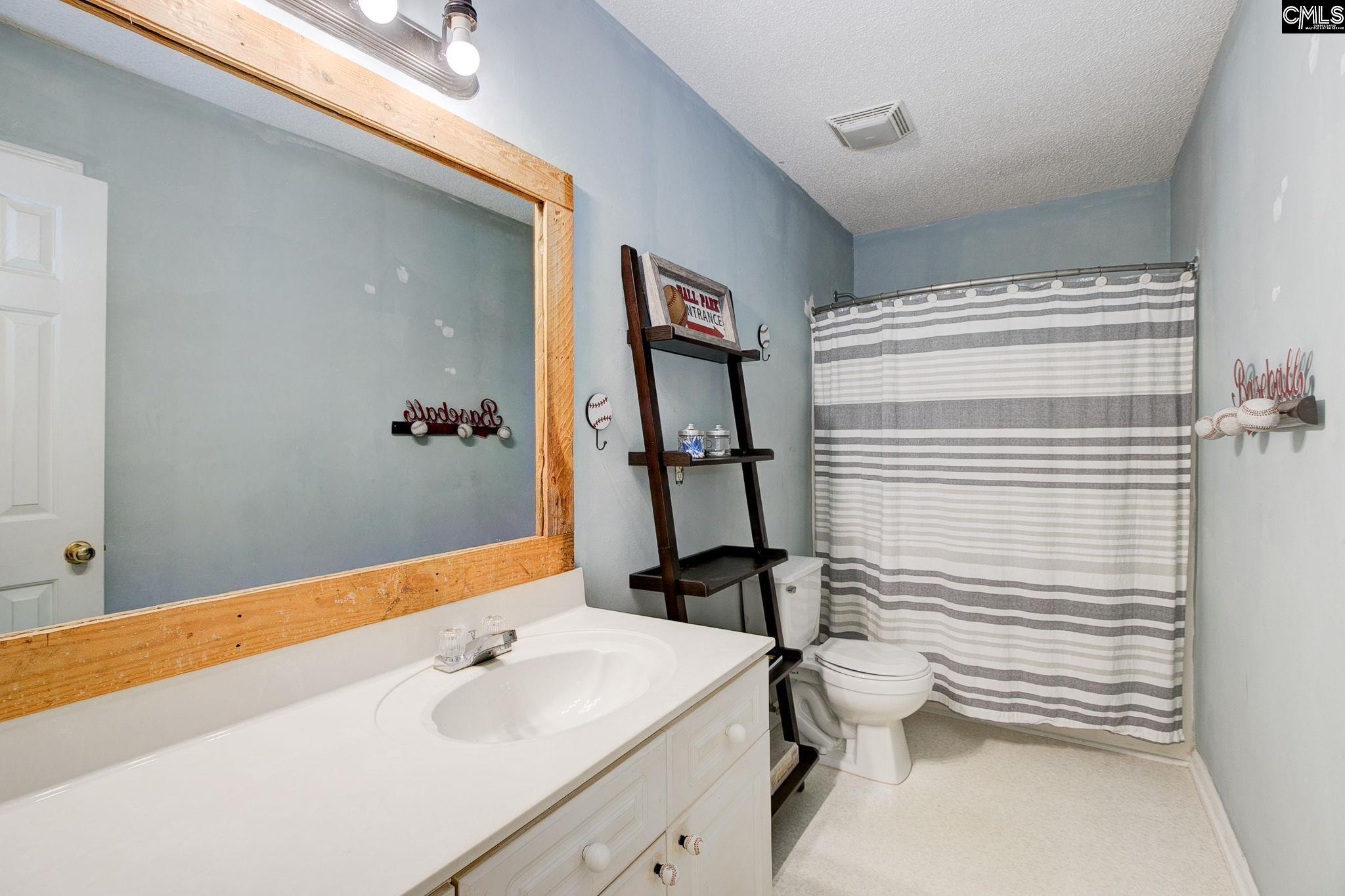 Gilbert, South Carolina, 29054, United States, 3 Bedrooms Bedrooms, ,3 BathroomsBathrooms,Residential,For Sale,1907602