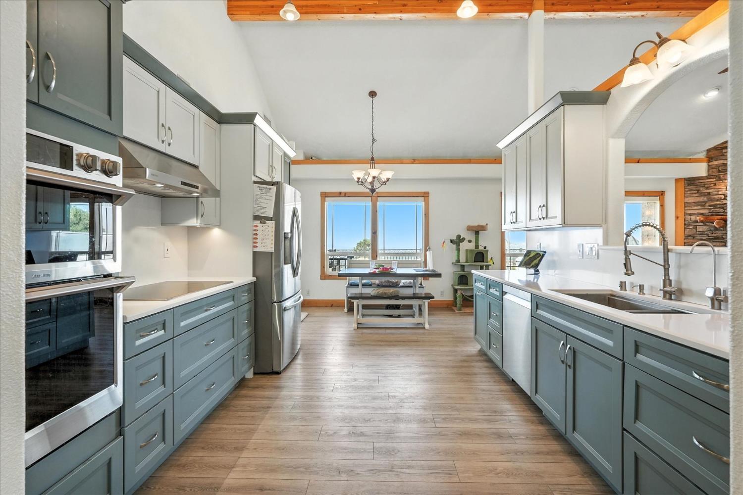 Coarsegold, California, 93614, United States, 4 Bedrooms Bedrooms, ,3 BathroomsBathrooms,Residential,For Sale,1923436