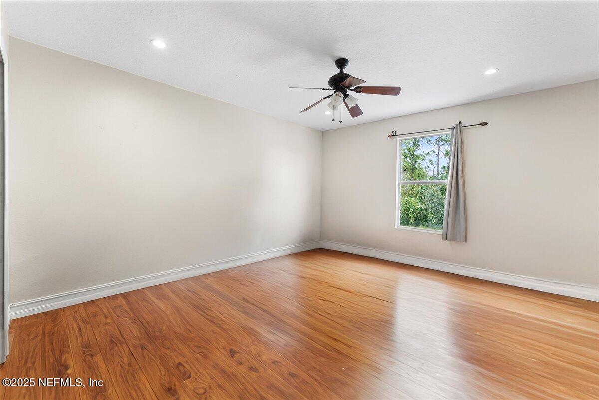 Orlando, Florida, 32825, United States, 3 Bedrooms Bedrooms, ,3 BathroomsBathrooms,Residential,For Sale,1975410