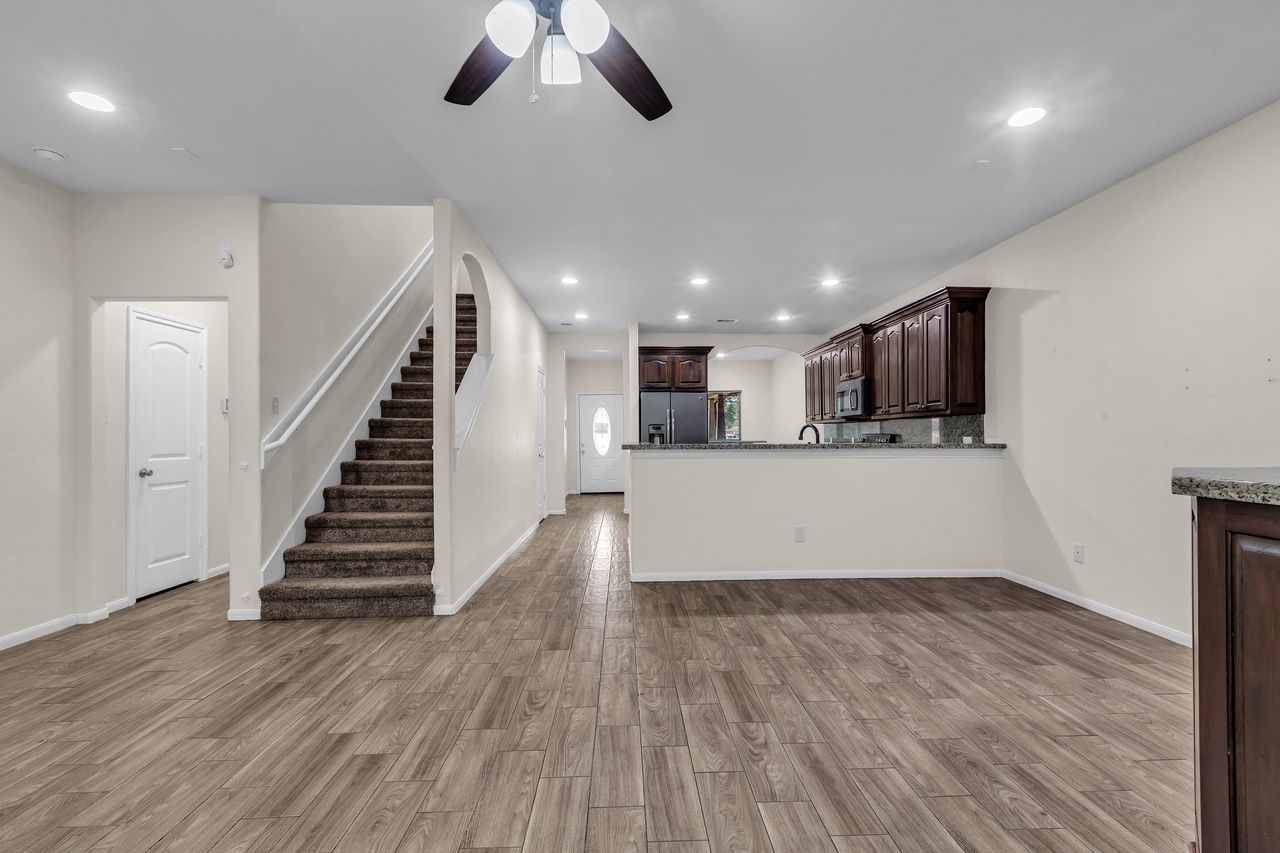 Porter, Tennessee, 77365, United States, 6 Bedrooms Bedrooms, ,4 BathroomsBathrooms,Residential,For Sale,1970156