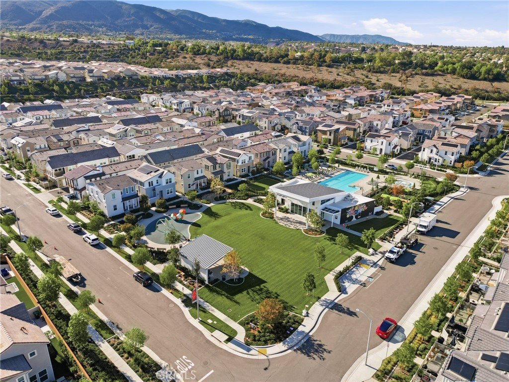 Corona, California, 92883, United States, 3 Bedrooms Bedrooms, ,3 BathroomsBathrooms,Residential,For Sale,1996400