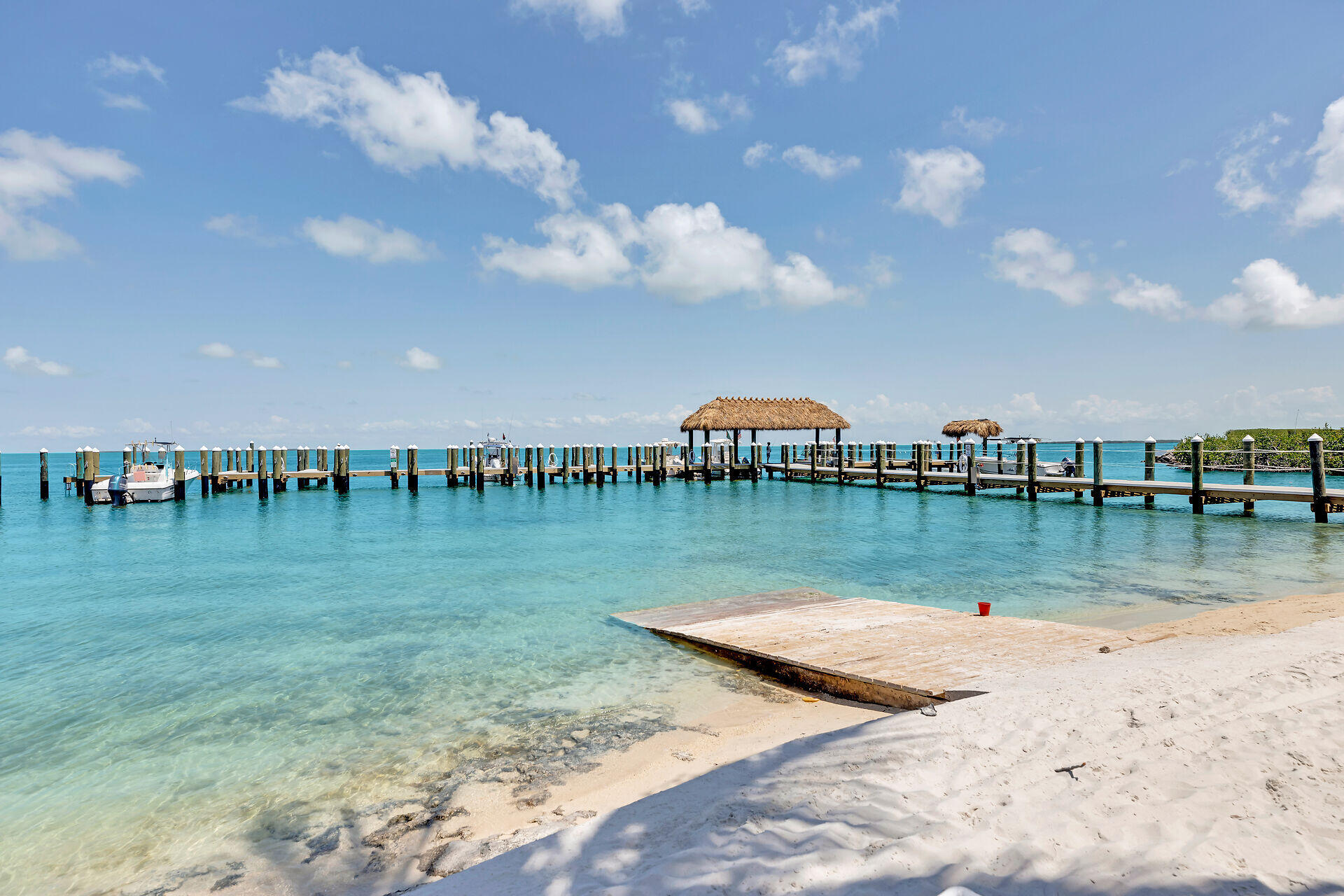 87200 Overseas Highway, S4, ISLAMORADA, Florida, 33036, United States, 3 Bedrooms Bedrooms, ,2 BathroomsBathrooms,Residential,For Sale,87200 Overseas Highway, S4,1554467