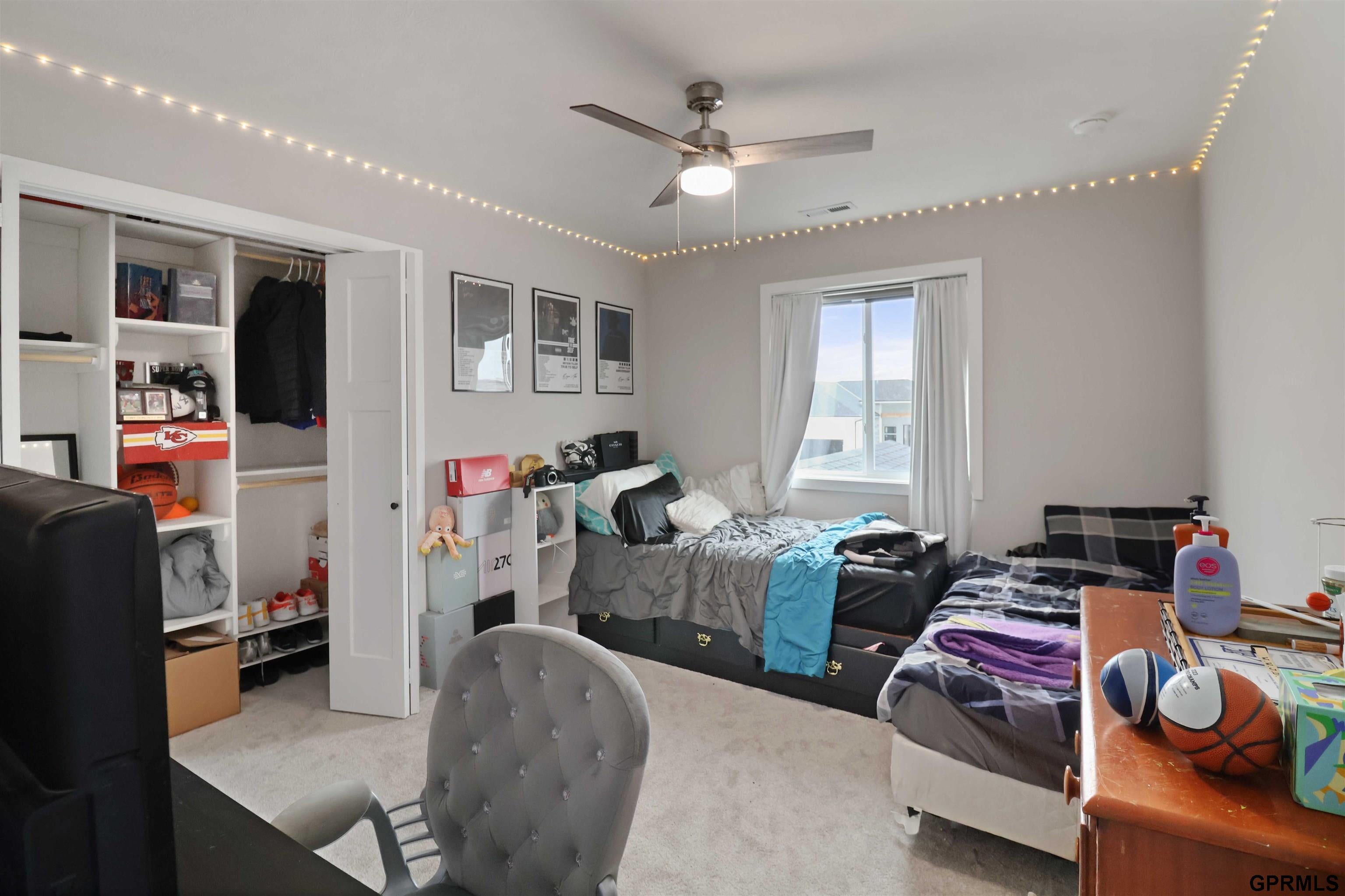Papillion, Nebraska, 68046, United States, 5 Bedrooms Bedrooms, ,5 BathroomsBathrooms,Residential,For Sale,1846558