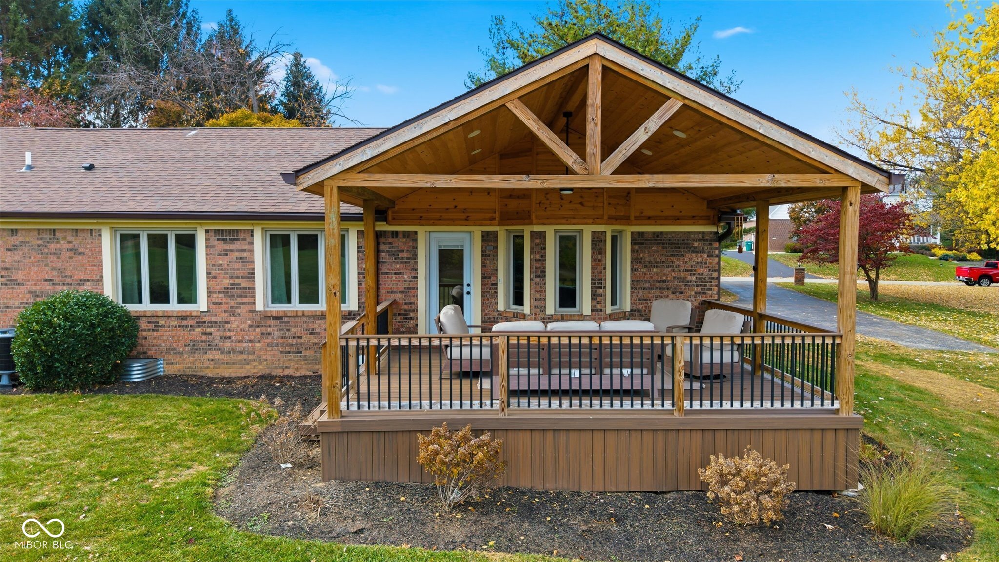 Noblesville, Indiana, 46062, United States, 4 Bedrooms Bedrooms, ,2 BathroomsBathrooms,Residential,For Sale,1987022