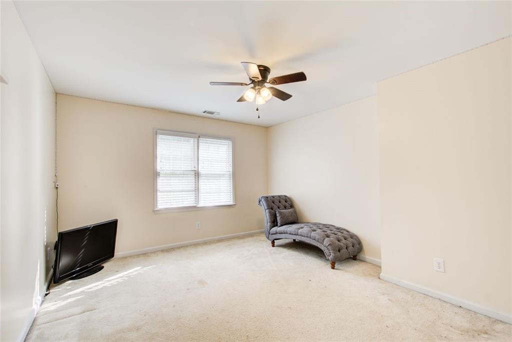 Snellville, Georgia, 30078, United States, 4 Bedrooms Bedrooms, ,3 BathroomsBathrooms,Residential,For Sale,1838061