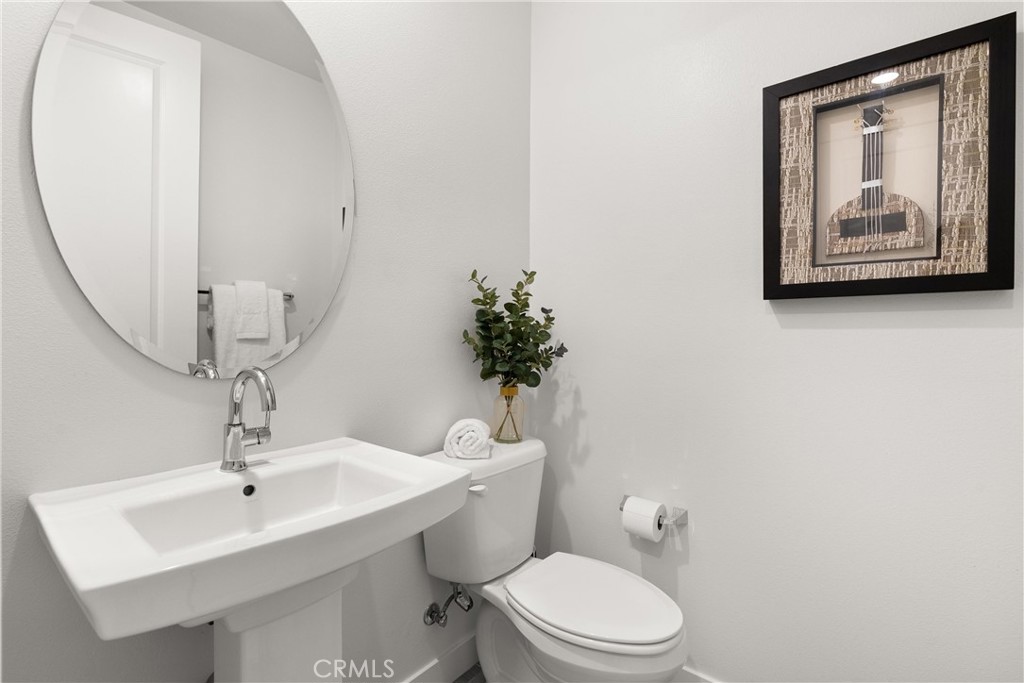 Dana Point, California, 92629, United States, 2 Bedrooms Bedrooms, ,3 BathroomsBathrooms,Residential,For Sale,1905970