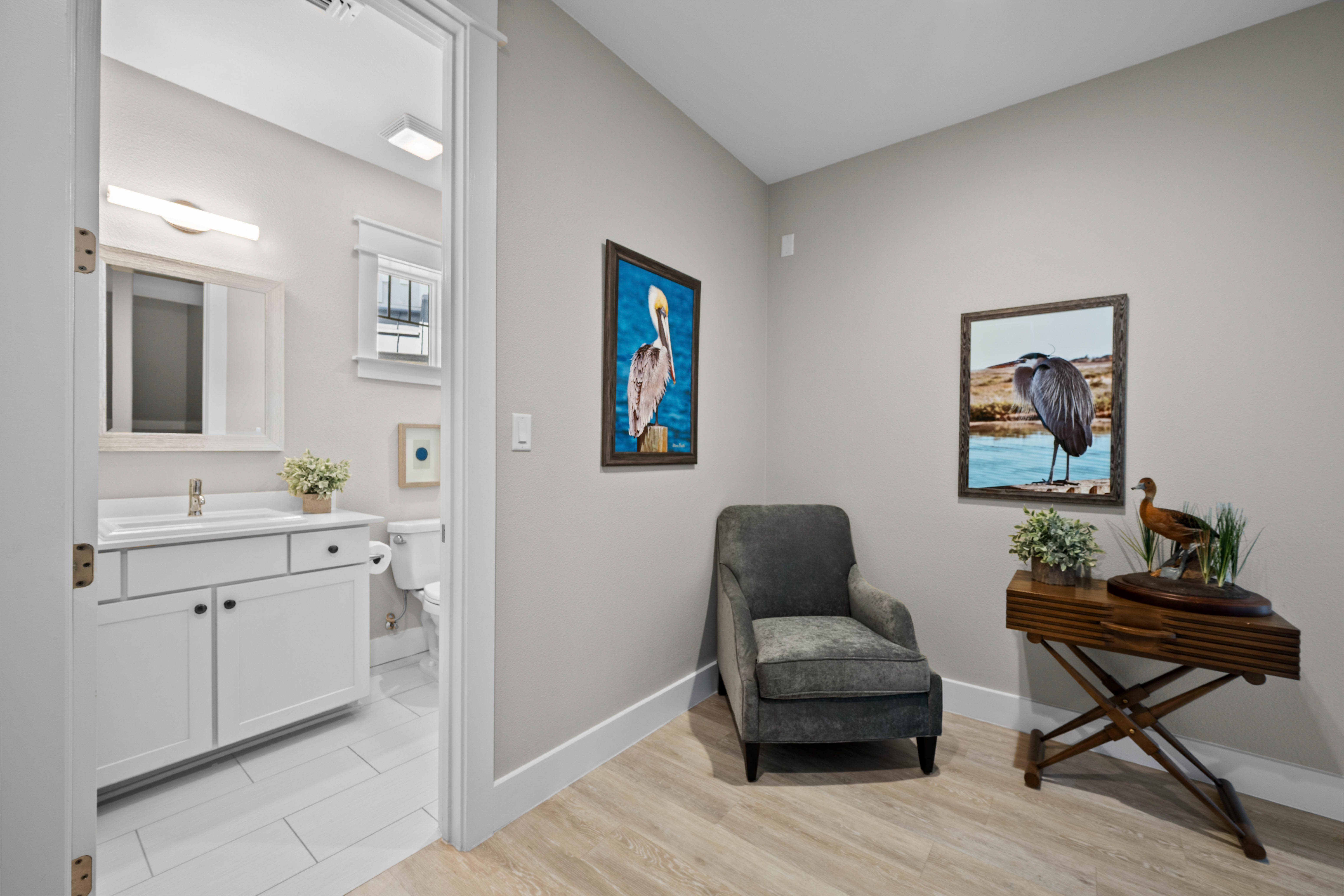  Relaxing 4BR Waterfront Condo - 物件實景