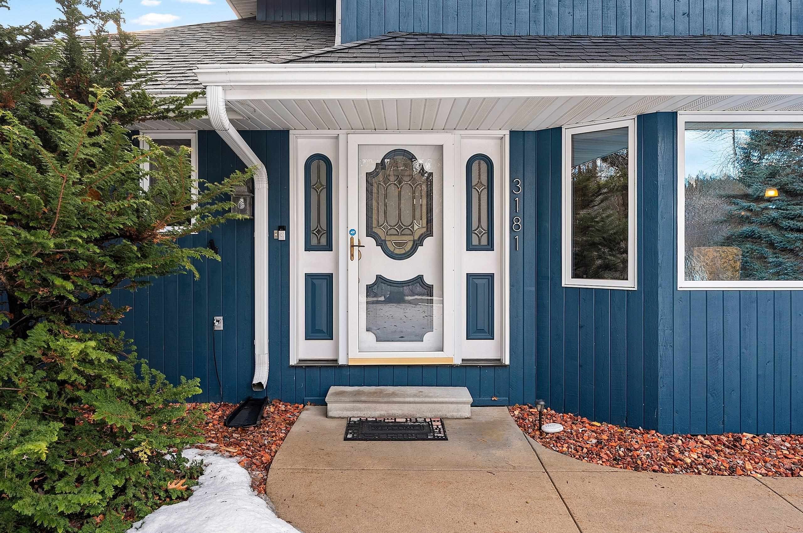 GREEN BAY, Wisconsin, 54313-8600, United States, 3 Bedrooms Bedrooms, ,4 BathroomsBathrooms,Residential,For Sale,2009732