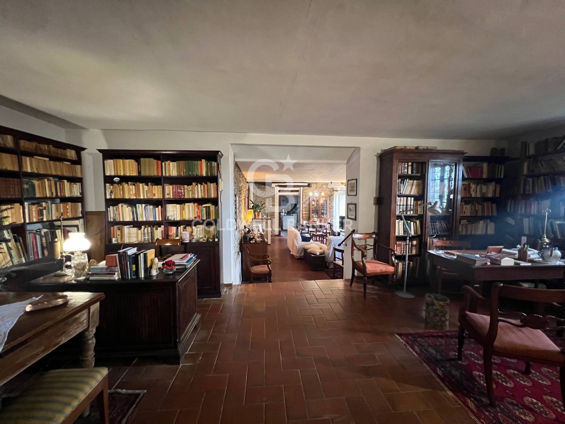 VIA DI VICOPELAGO, Lucca, Lucca, 55100, IT, 4 Bedrooms Bedrooms, ,2 BathroomsBathrooms,Residential,For Sale,VIA DI VICOPELAGO,1628476