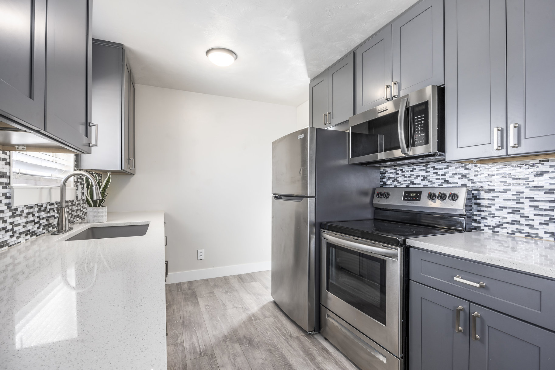  Endless Possibilities on Nearly 1.5 Acres in Bluffdale - 物件實景