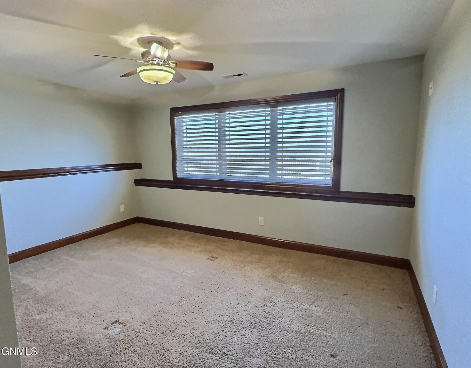 Bismarck, North Dakota, 58501, United States, 4 Bedrooms Bedrooms, ,4 BathroomsBathrooms,Residential,For Sale,2038873