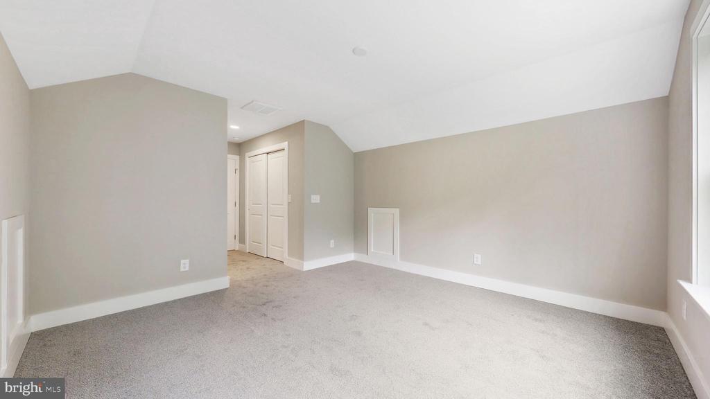 MILLSBORO, Delaware, 19966, United States, 4 Bedrooms Bedrooms, ,4 BathroomsBathrooms,Residential,For Sale,1945007