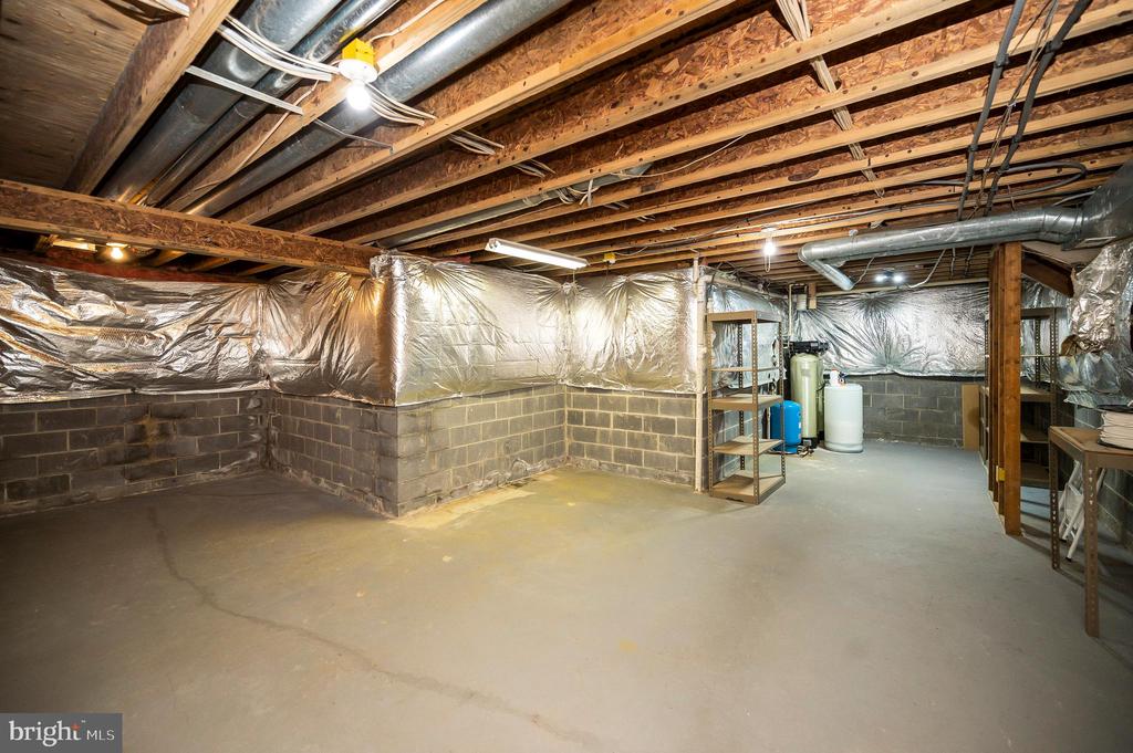Stafford, Virginia, 22554, United States, 5 Bedrooms Bedrooms, ,4 BathroomsBathrooms,Residential,For Sale,1938309