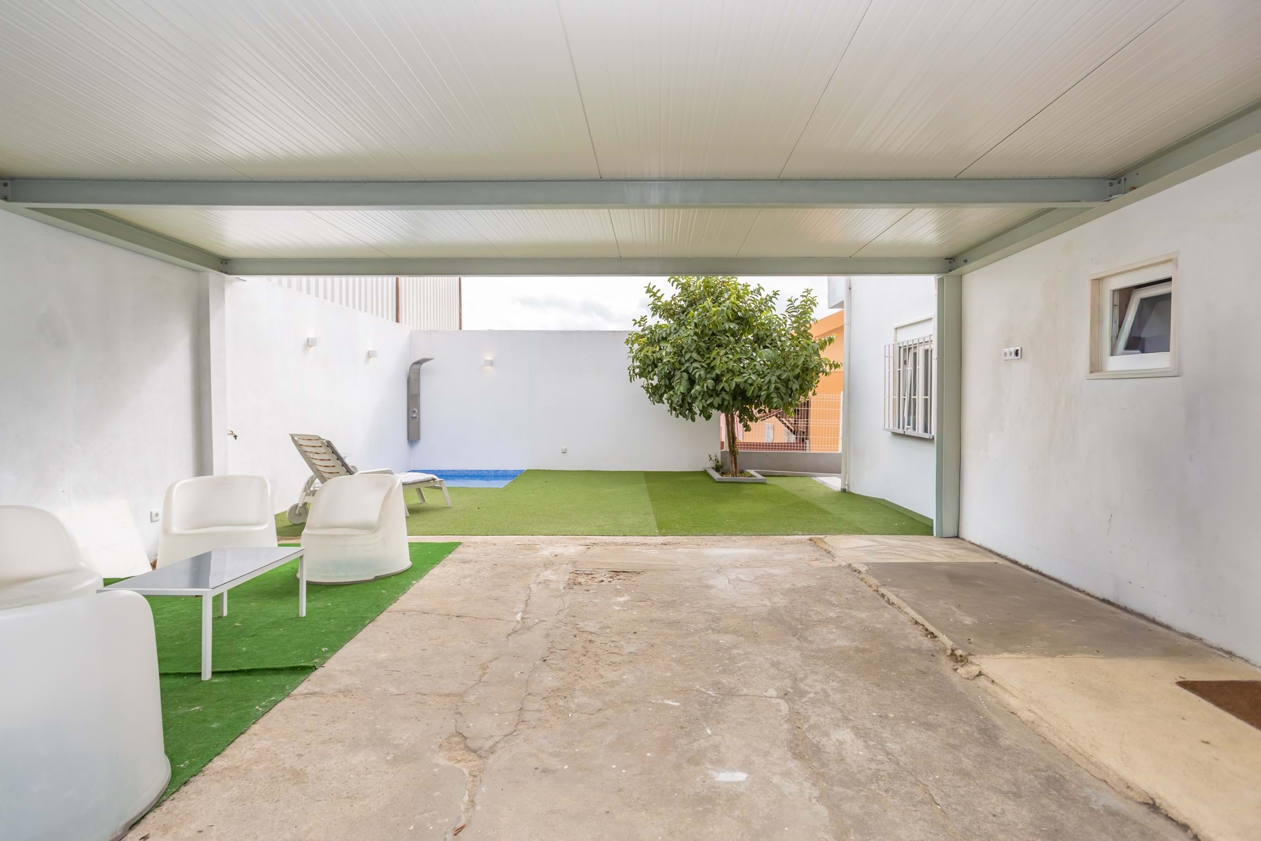 Loures, Lisbon, 2670-560, PT, 5 Bedrooms Bedrooms, ,3 BathroomsBathrooms,Residential,For Sale,1989673