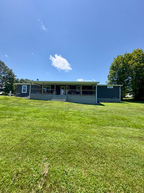 Albany, Kentucky, 42602, United States, 4 Bedrooms Bedrooms, ,2 BathroomsBathrooms,Residential,For Sale,1905722