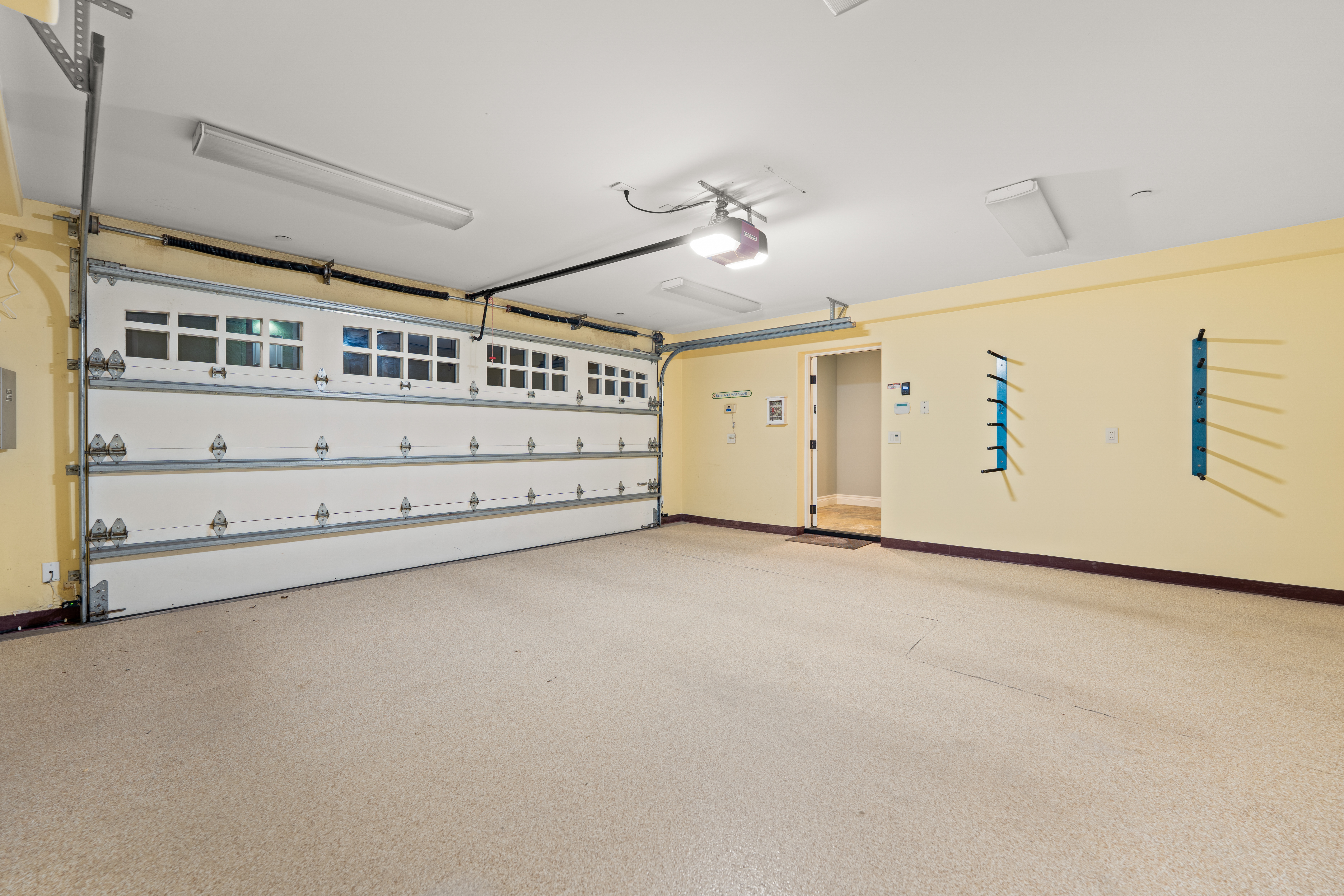  1096 Belfast Lane, Ventura, CA 93001 - 物件實景