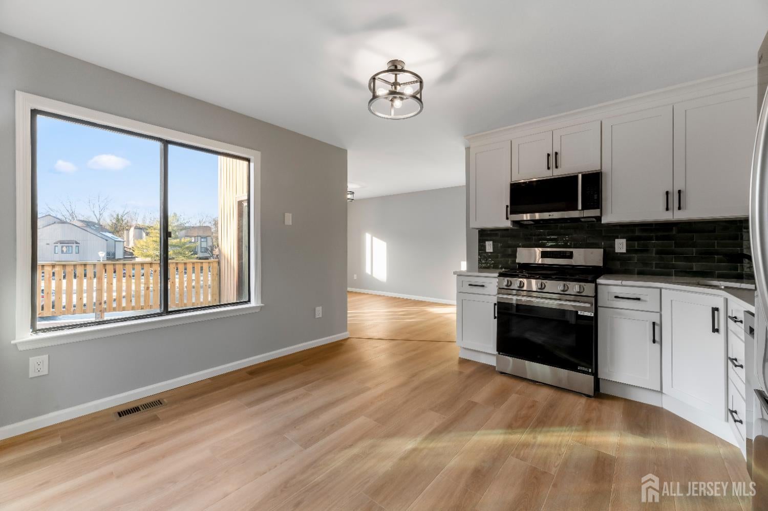 Old Bridge, New Jersey, 08857, United States, 3 Bedrooms Bedrooms, ,3 BathroomsBathrooms,Residential,For Sale,2010346