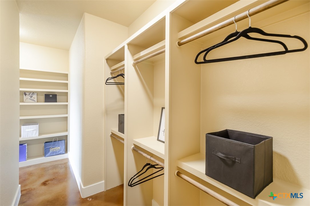 Gatesville, Texas, 76528, United States, 3 Bedrooms Bedrooms, ,3 BathroomsBathrooms,Residential,For Sale,1989706