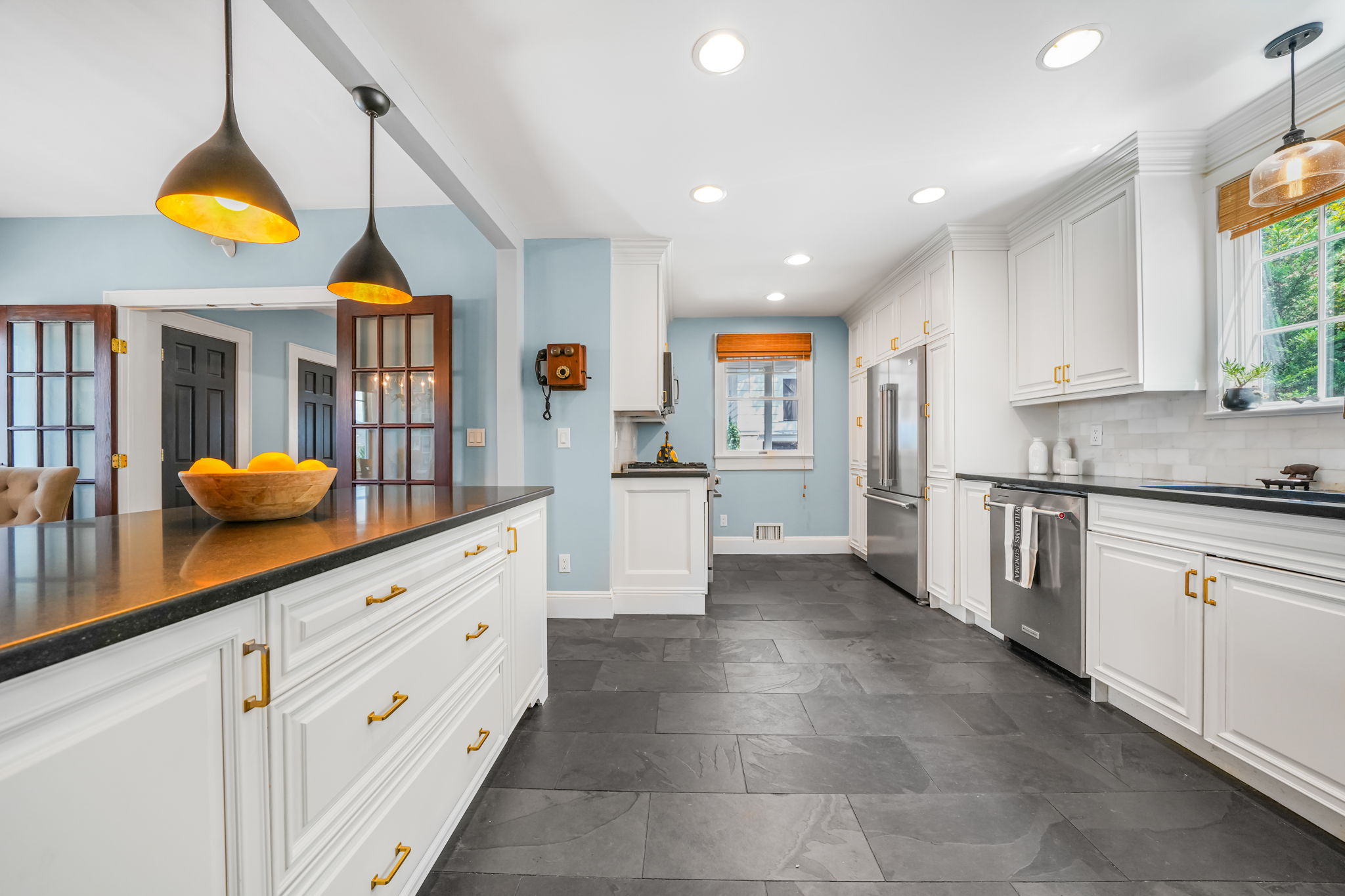 Midland Park, New Jersey, 07432, United States, 4 Bedrooms Bedrooms, ,4 BathroomsBathrooms,Residential,For Sale,1975640