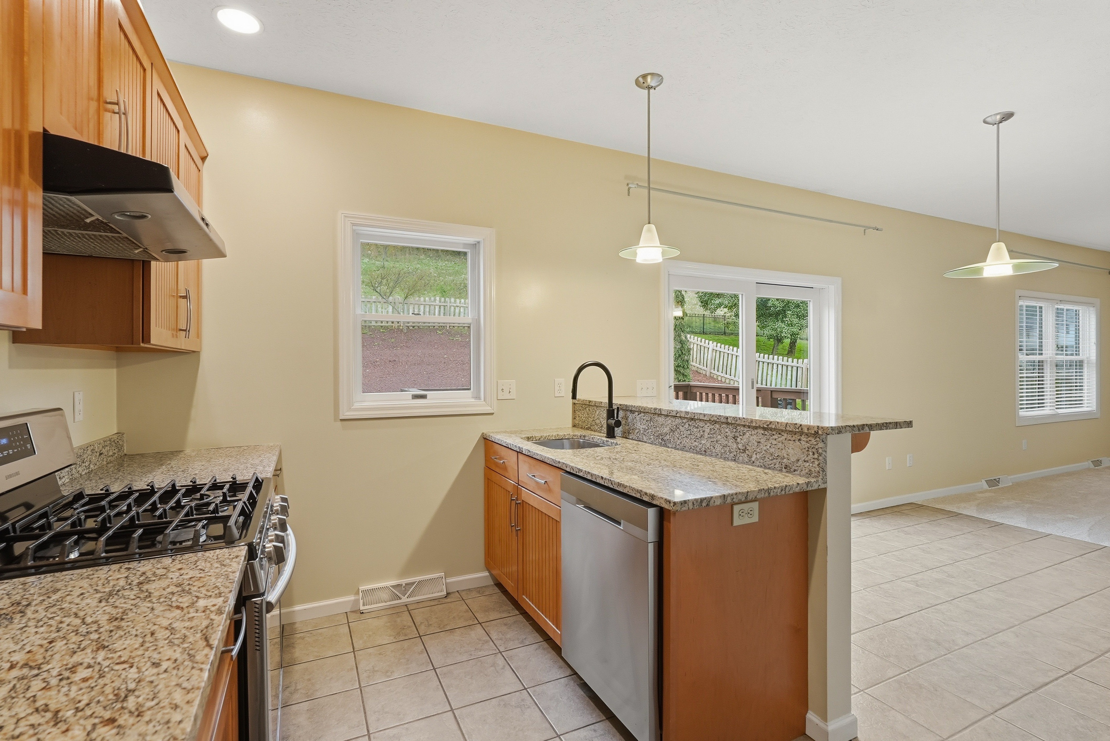  4975 Harvest Drive, Murrysville, PA 15668 - 物件實景