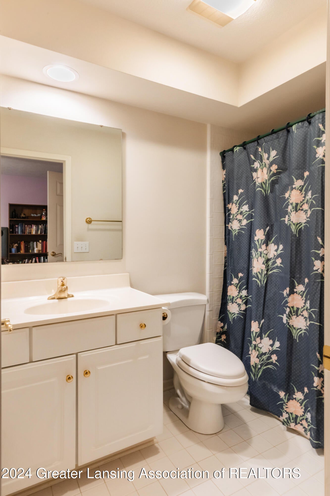 4710 Wellington Drive, Okemos, Michigan, 48864, United States, 4 Bedrooms Bedrooms, ,5 BathroomsBathrooms,Residential,For Sale,4710 Wellington Drive,1656687