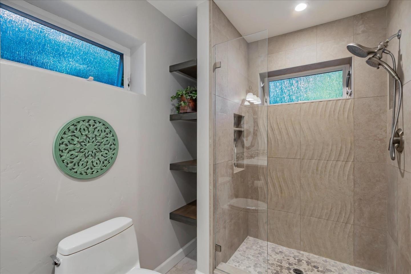 San Jose, California, 95125, United States, 5 Bedrooms Bedrooms, ,3 BathroomsBathrooms,Residential,For Sale,1911321