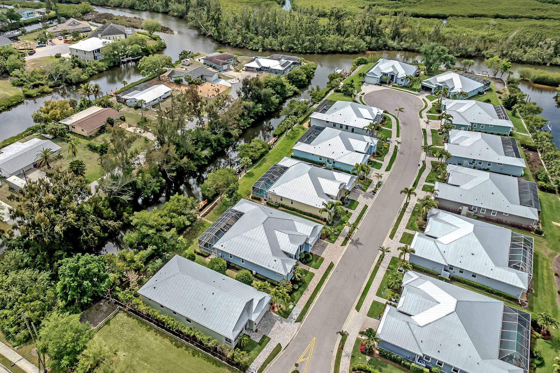  COTTAGES OF CURRY CREEK - 物件實景