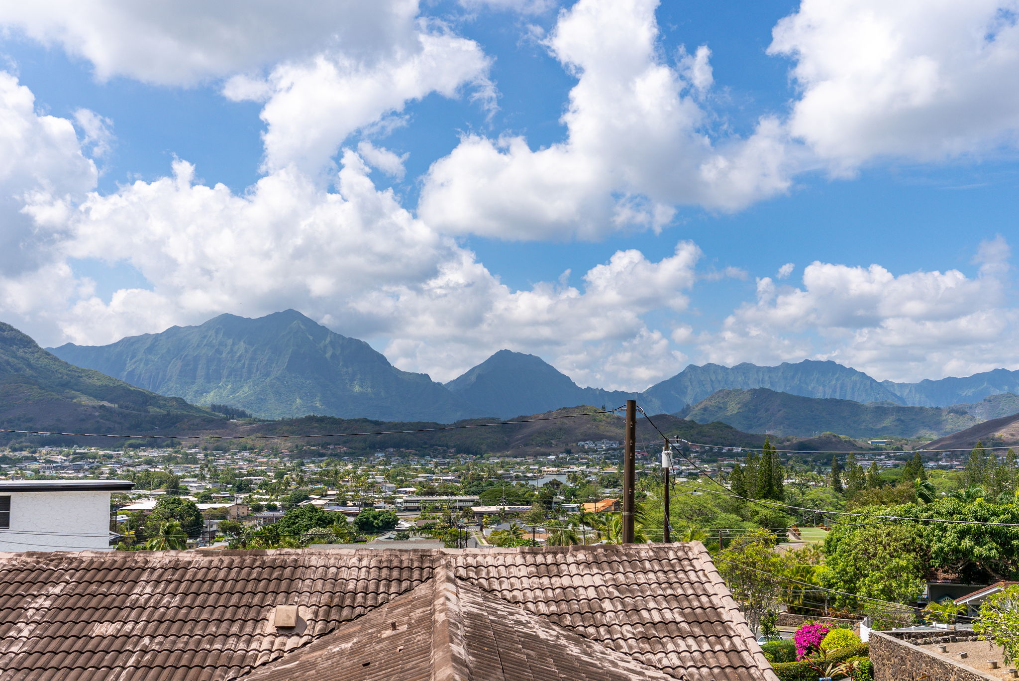 Kailua, Hawaii, 96734, United States, 6 Bedrooms Bedrooms, ,4 BathroomsBathrooms,Residential,For Sale,1981977