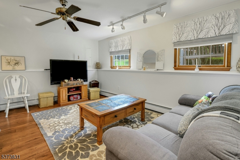 Frankford Twp., New Jersey, 07826, United States, 4 Bedrooms Bedrooms, ,4 BathroomsBathrooms,Residential,For Sale,1901046