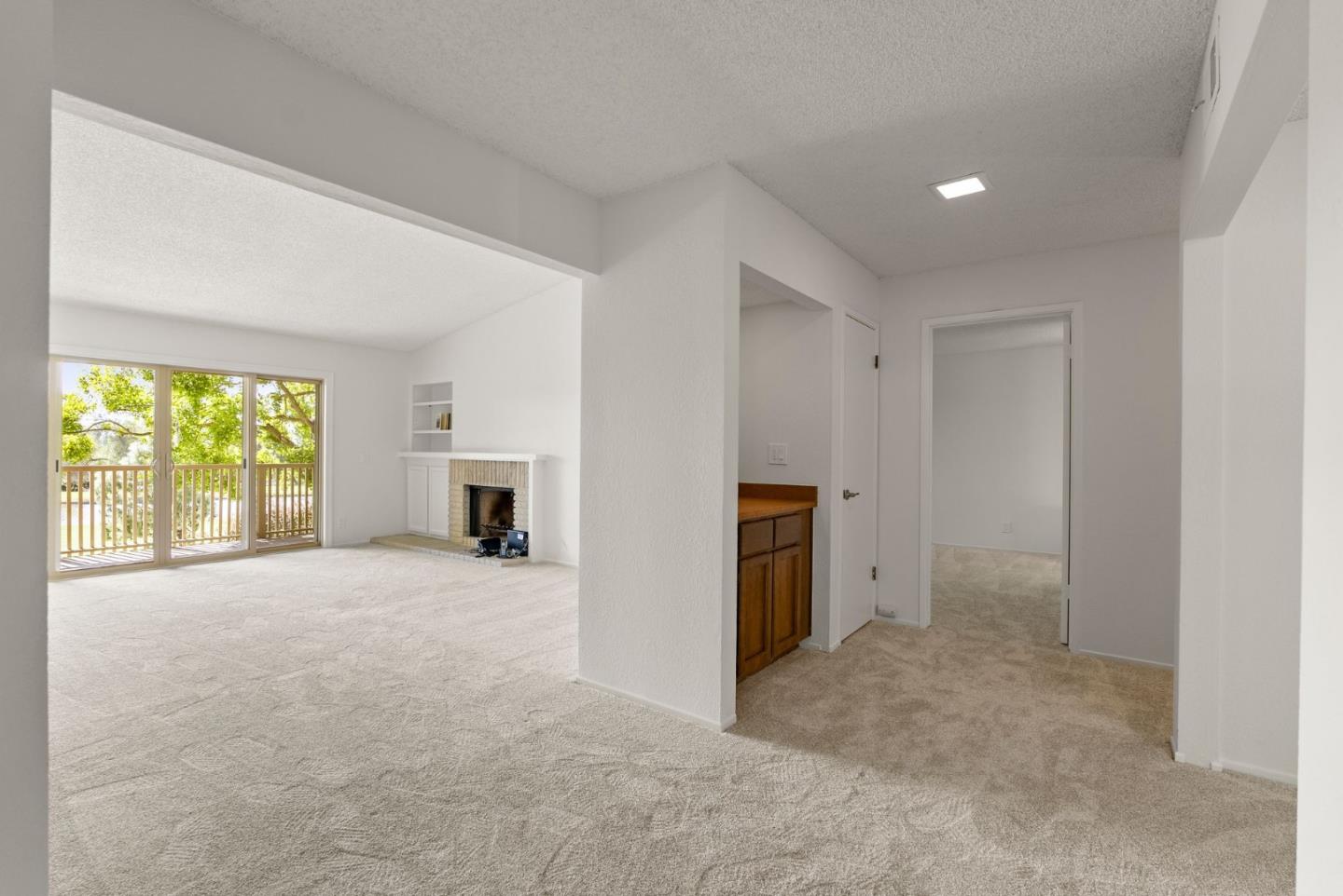 San Jose, California, 95135, United States, 2 Bedrooms Bedrooms, ,2 BathroomsBathrooms,Residential,For Sale,1794492