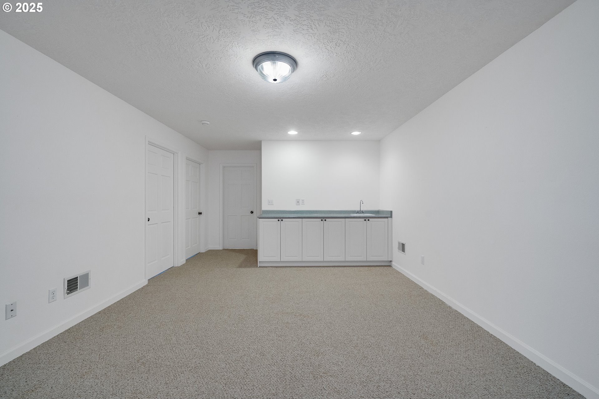 Nehalem, Oregon, 97131, United States, 3 Bedrooms Bedrooms, ,3 BathroomsBathrooms,Residential,For Sale,1926974