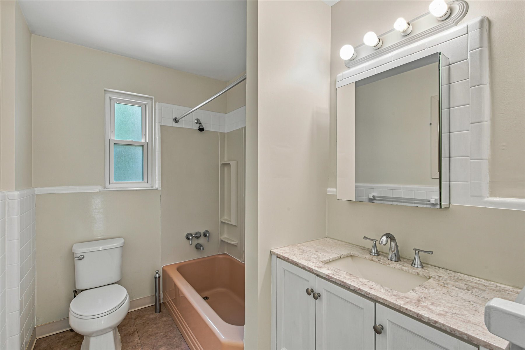  20-46 26th Street, Astoria, NY, 11105 - 物件實景