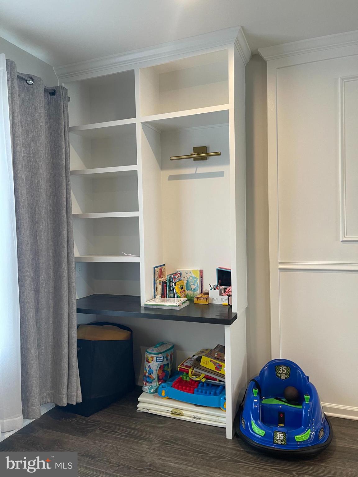 Hanover, Maryland, 21076, United States, 3 Bedrooms Bedrooms, ,4 BathroomsBathrooms,Residential,For Sale,1984120